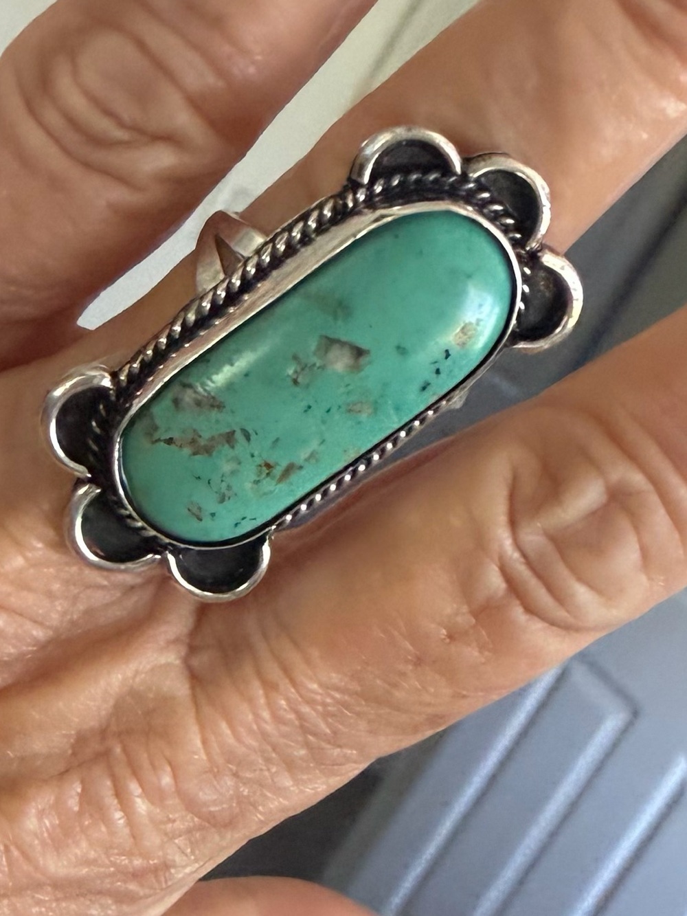 Sterling Silver Turquoise Oval Statement Ring - Green Turquoise